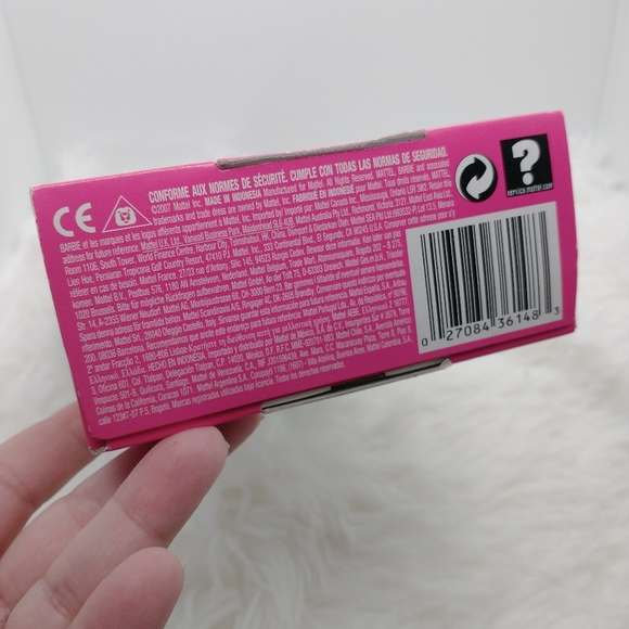 Barbie Holiday Wishes 2007 NIB Christmas Collectable Red White Mattel Doll New - Picture 10 of 11